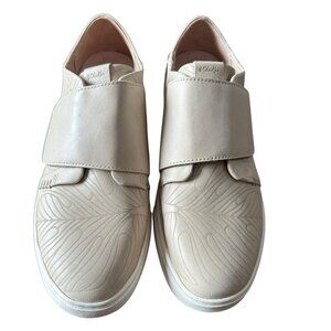 OluKai Pehuea Loupili Women Size 11 Beige Leather Monstera Leaf Casual Sneakers